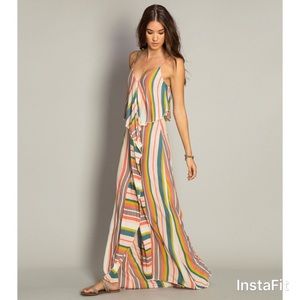 🎉HP✨ O’Neill Skylar maxi dress